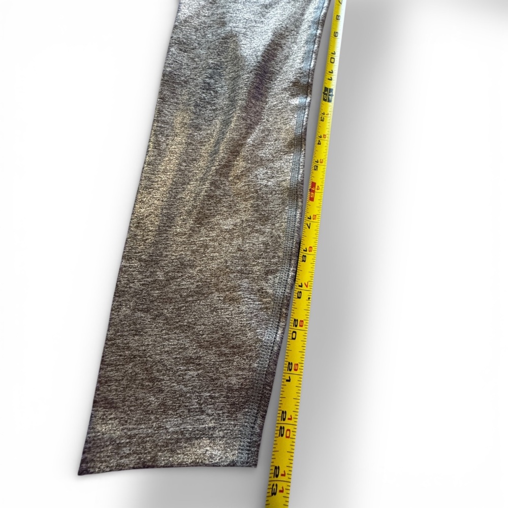 Beyond Yoga Rose Gold Dusted High Waisted 7/8 Legging Sz XS - Picture 11 of 11